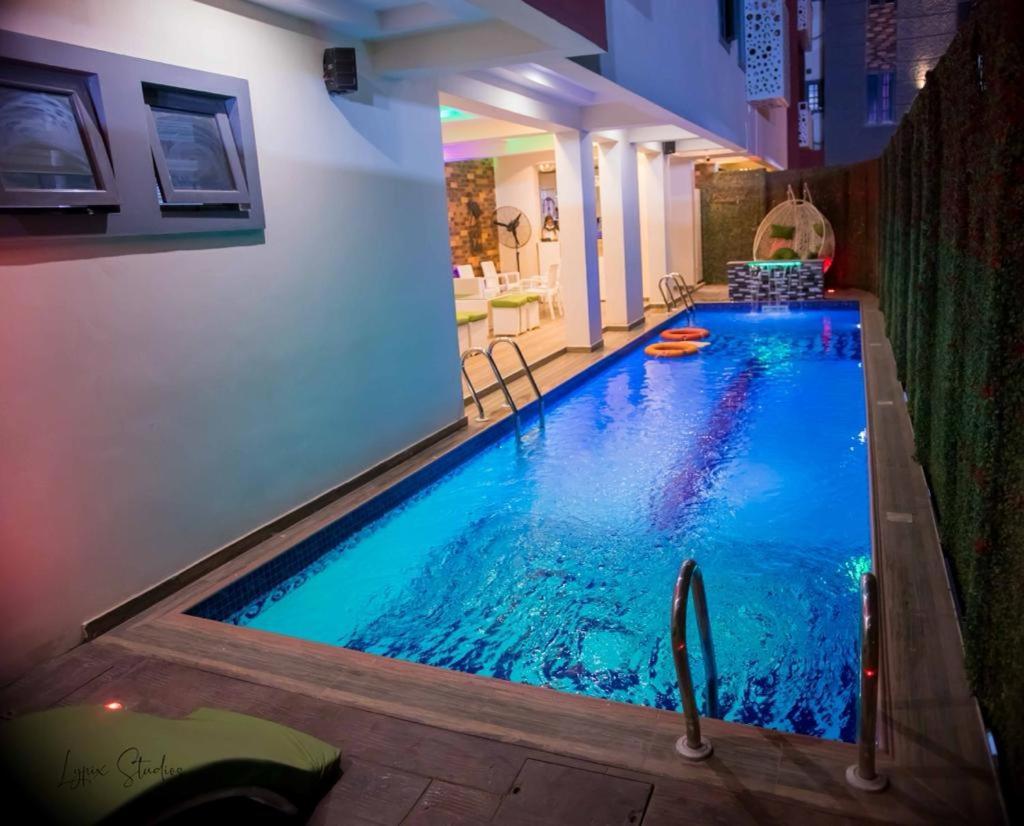 God'S Touch Apartments Signature Lagos Kültér fotó