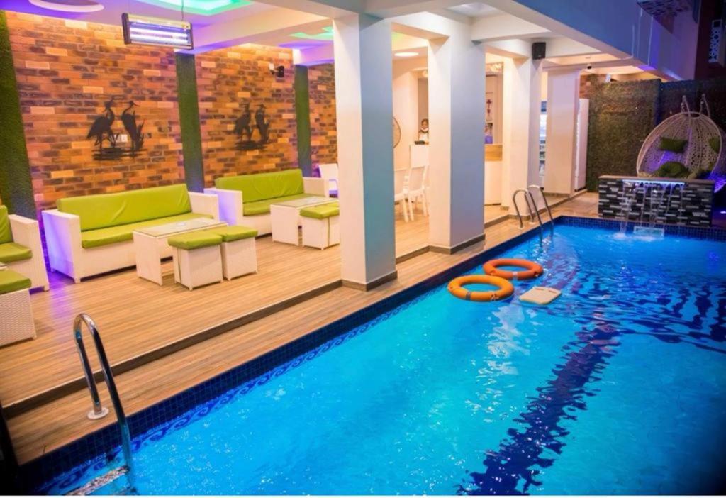 God'S Touch Apartments Signature Lagos Kültér fotó